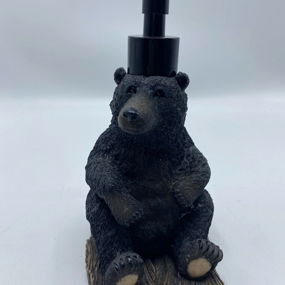 Bear Shaped Soap Dispenser
Avanti Black Bear Soap Dispenser Pump - Picture 2 of 7